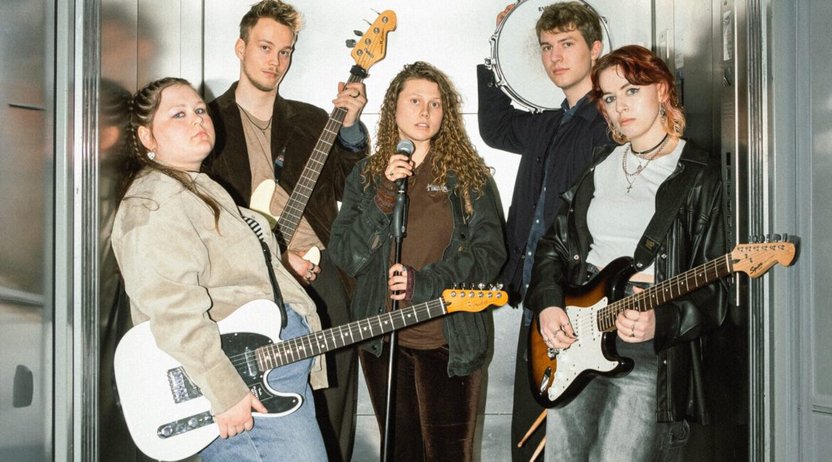 Nur Drama: Nachwuchsband spielt im Fachwerk 1775 in Wellinghaushausen